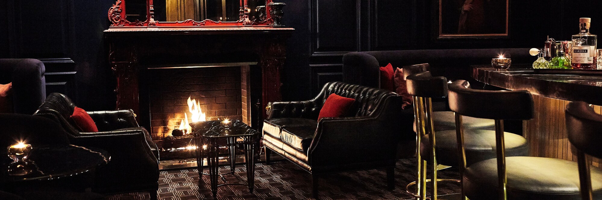 ak-dalak-french-room-fireplace-24331_Pano-Hor